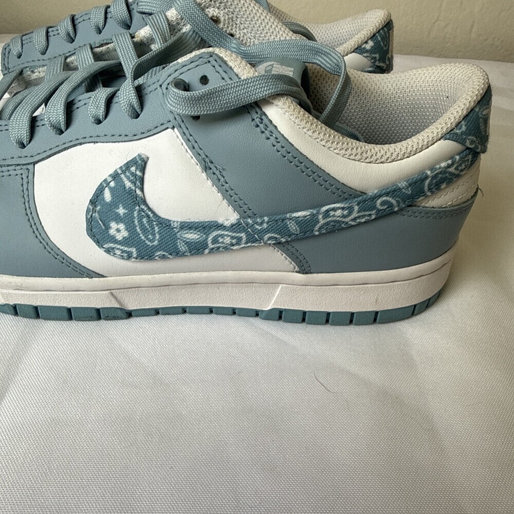 Nike Womens Dunk Low Blue Paisley DH4401-101 Women Size - Picture 4 of 10